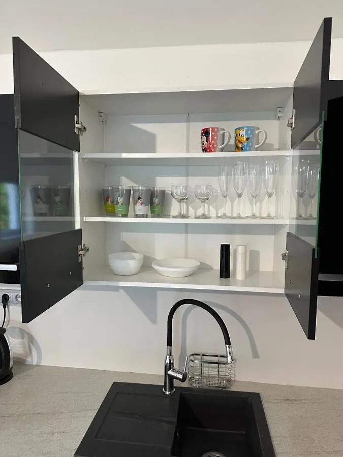 Апартаменты Byt Apartman 73M2 Klid Priroda Parking Free Прага