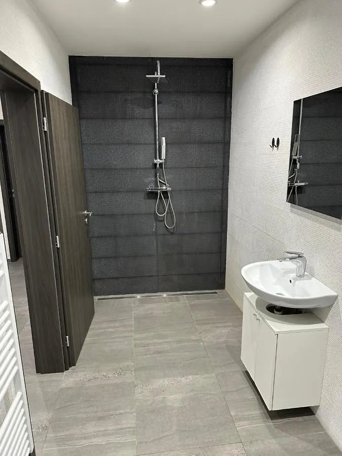 Byt Apartman 73M2 Klid Priroda Parking Free Прага Чехия